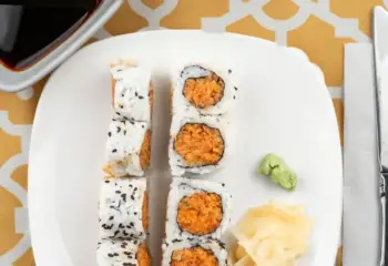 32. Spicy Tuna Roll